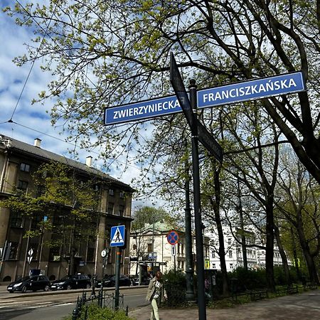 Harmony Aparthotel Краків Екстер'єр фото