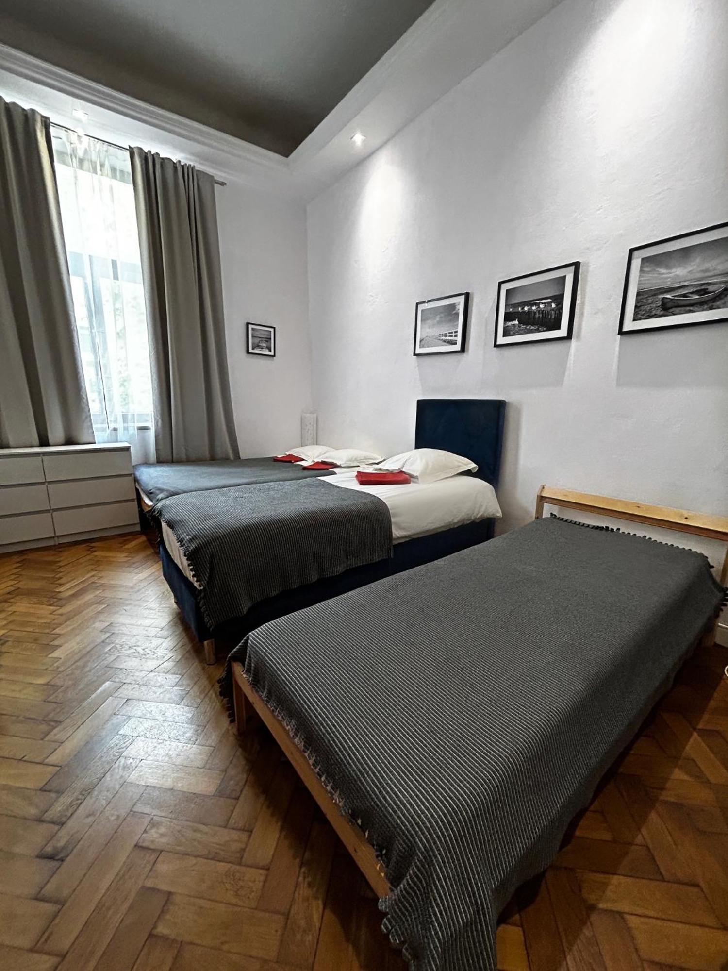 Harmony Aparthotel Краків Екстер'єр фото